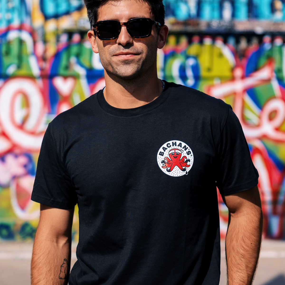 Logo Tee J5